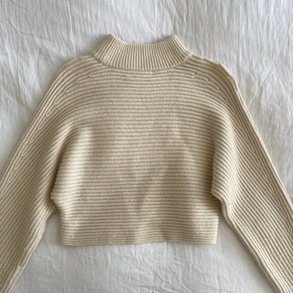 Intermix Ivory Knit Sweater (sz S)- - Picture 7 of 7